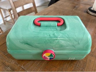 Womens Caboodles on the Go Girl Seafoam Cosmetic Case