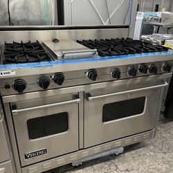 Viking Professional 48” Slide In Gas Range In Stainless Steel Used With Double Oven 