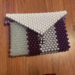 Beaded Wallet(I Can Put Straps On It) Can Be A Purse. It Fits A Phone, Cards, Money, Its Hand Made 