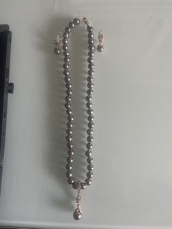 New Pearls Set With Earrings And Pendant