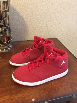 Boys brand new Jordan’s size 2y
