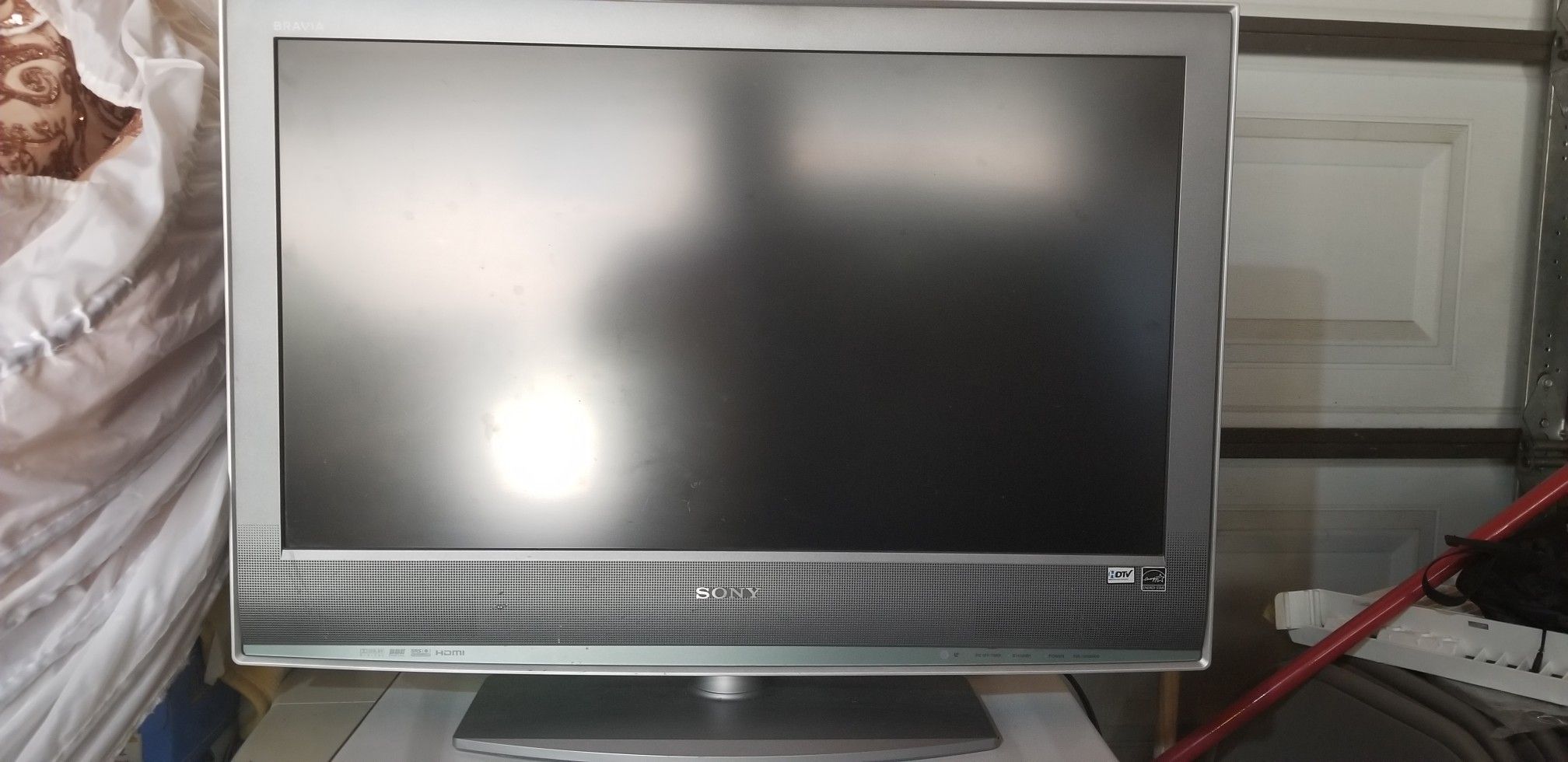 32 inch SONY TV. Good condition with remote control.