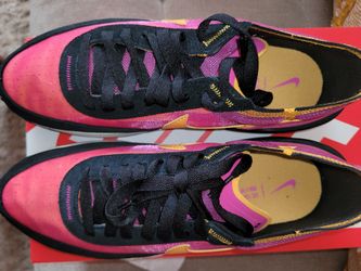 Nike Waffle One Womens