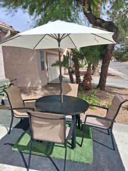 Patio Set Table And 4 chairs with New Umbrella