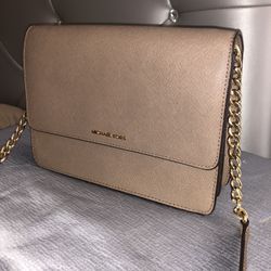 Michal Kors Purse