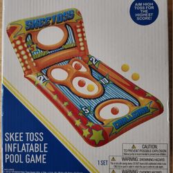 Skee Toss Inflatable Pool Game
