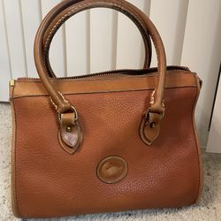Dooney And Bourke Bag