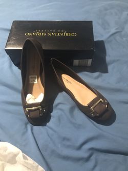 Woman flat brown shoes