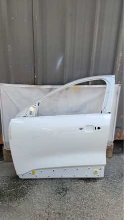 2020-2024 Ford Escape Front Door Left Side Used Original