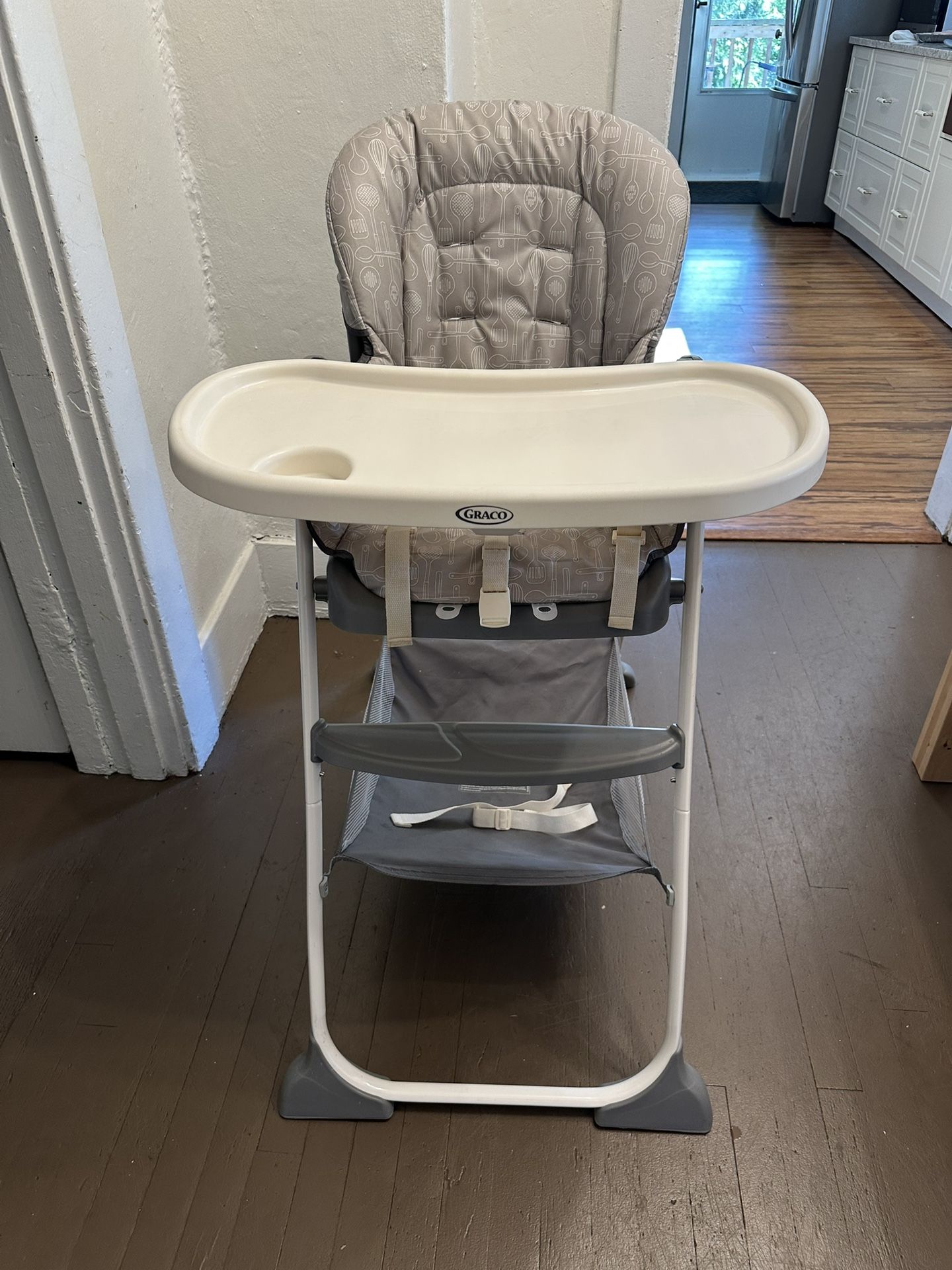 Graco Slim Stacker High Chair