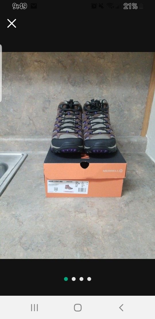 Merrells Womens Moab 2 Hiking Boots