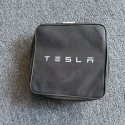 Tesla  Charger