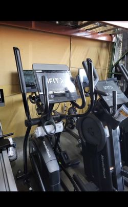 Nordictrack Airglide 14i Elliptical- 15% incline-5% decline - 500$