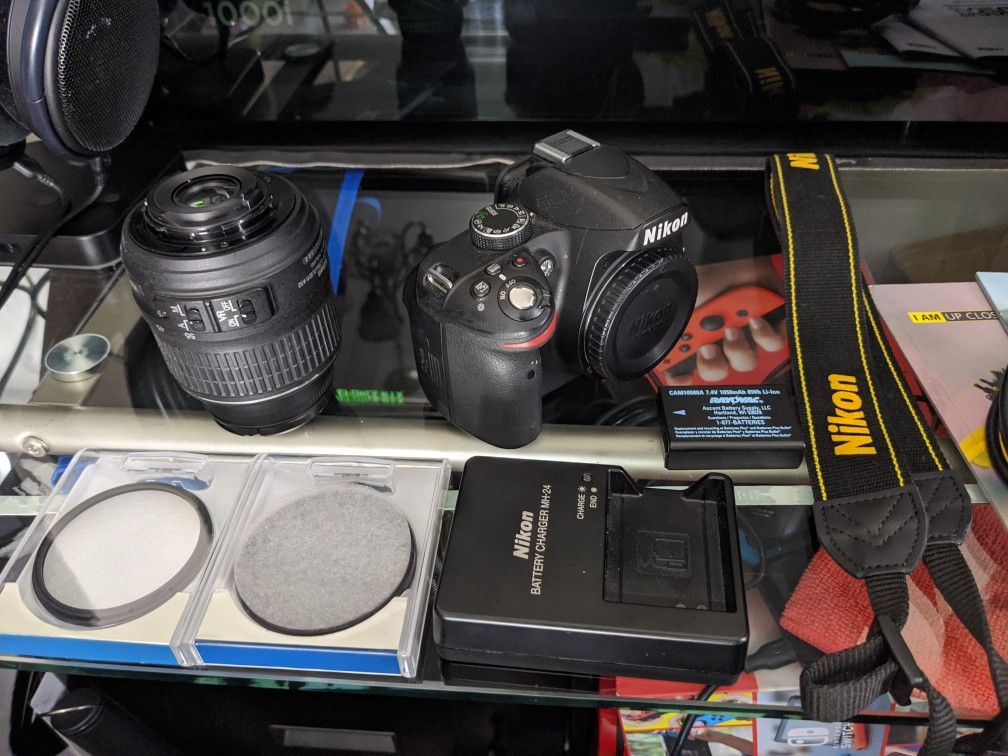 Nikon D3200 with accessories