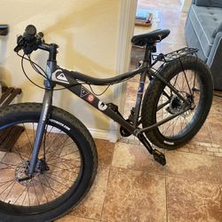 Fat tire bike (not electric) 18 speed