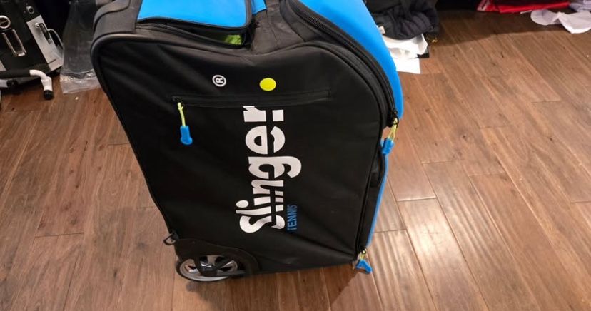 Tennis Slinger Bag Launcher Ball Machine 