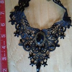 Gothic choker