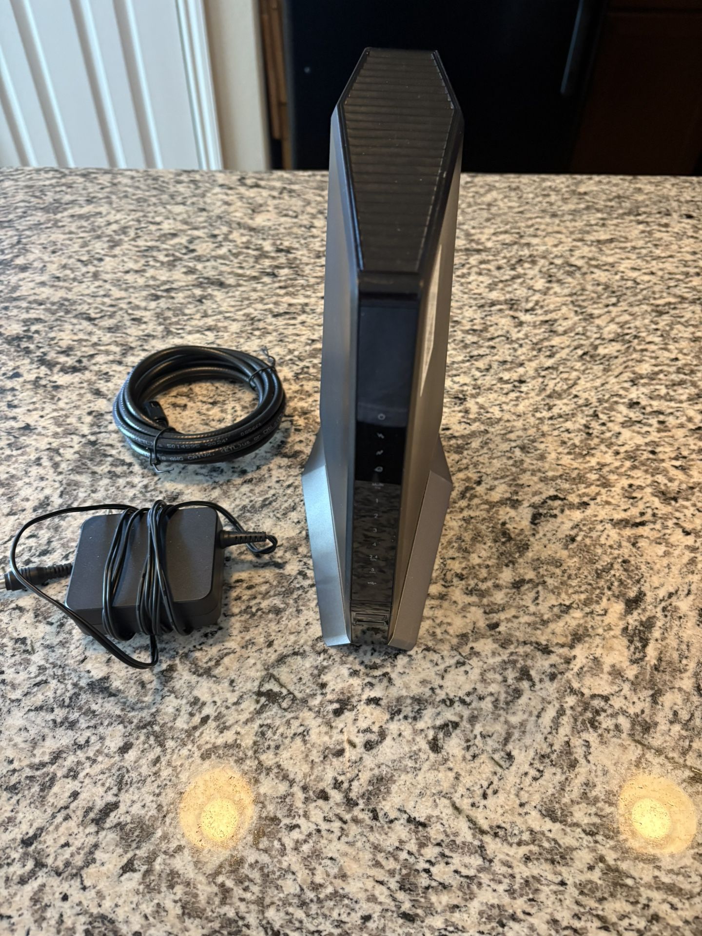 Netgear Nighthawk CAX80