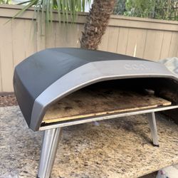 Ooni Koda 16 Pizza Oven 