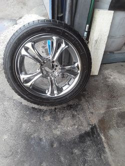 Tire and Wheel 245/45r17