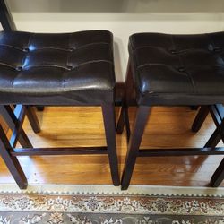 2 Bar Stools