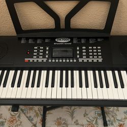 Benjamin Adams DK7000 Portable Keyboard With Stand Only 