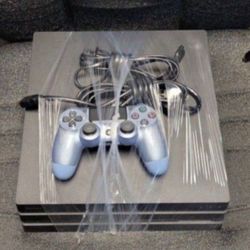 Sony PS4 Pro 1 TB