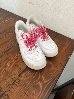 Nike Air Force 1 Low White with Supreme Laces