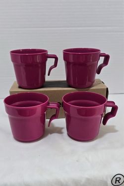 Tupperware Aloha coffee mugs