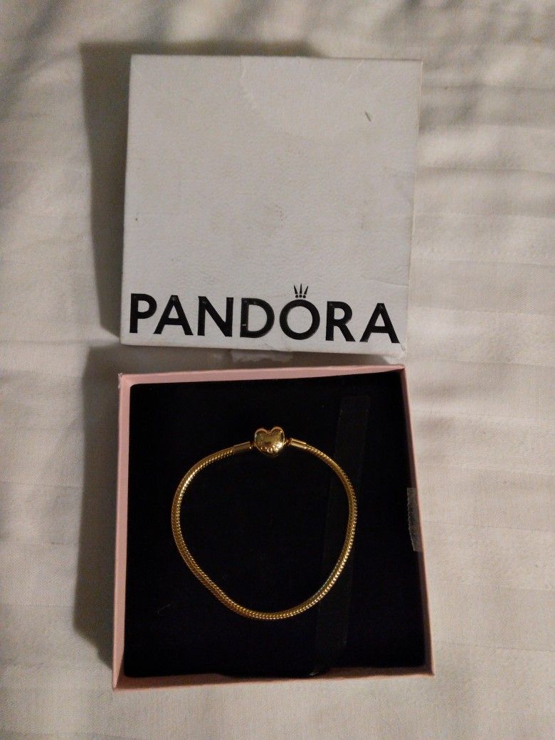 New Pandora Gold Plated  Bracelet Reg.200 Selling $100