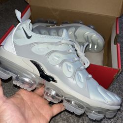 Nike Vapormax Grey Size 8 / Men’s 8 / NEW 