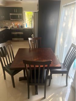 Kitchen Table With 6 Chairs