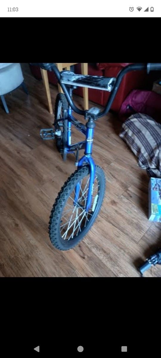 Huffy 20" Rock It Kids' Bike, Fits Riders 3'7" - 4'7", Blue, Child, Boy's