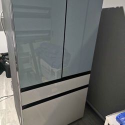 Samsung Bespoke 4-Door French Door Refrigerator