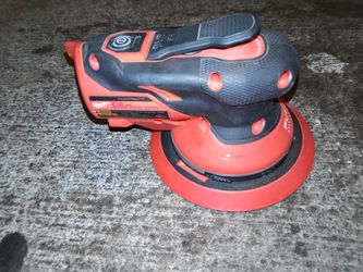 Milwaukee Orbital Sander 6 in.