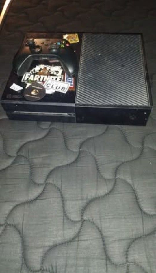 xbox one with controller and cords
