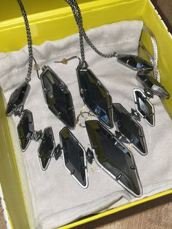 Kendra Scott Bexley & Berniece 