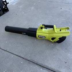 RYOBI 40V HP Brushless Whisper Series 160 MPH 650 CFM Cordless Battery Leaf Blower (Tool Only)