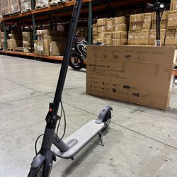 Electric scooter