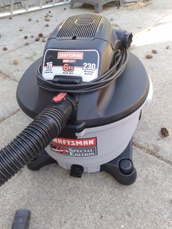  Wet/Dry Shop Vac
