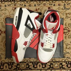 Jordan 4 Fire Red 