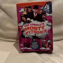Monty Pythons Flying Circus DVD Set