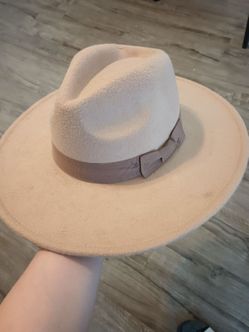 Brand New Saude Hats