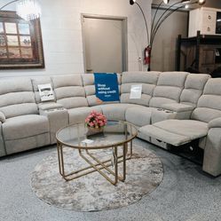 Reclining sectional