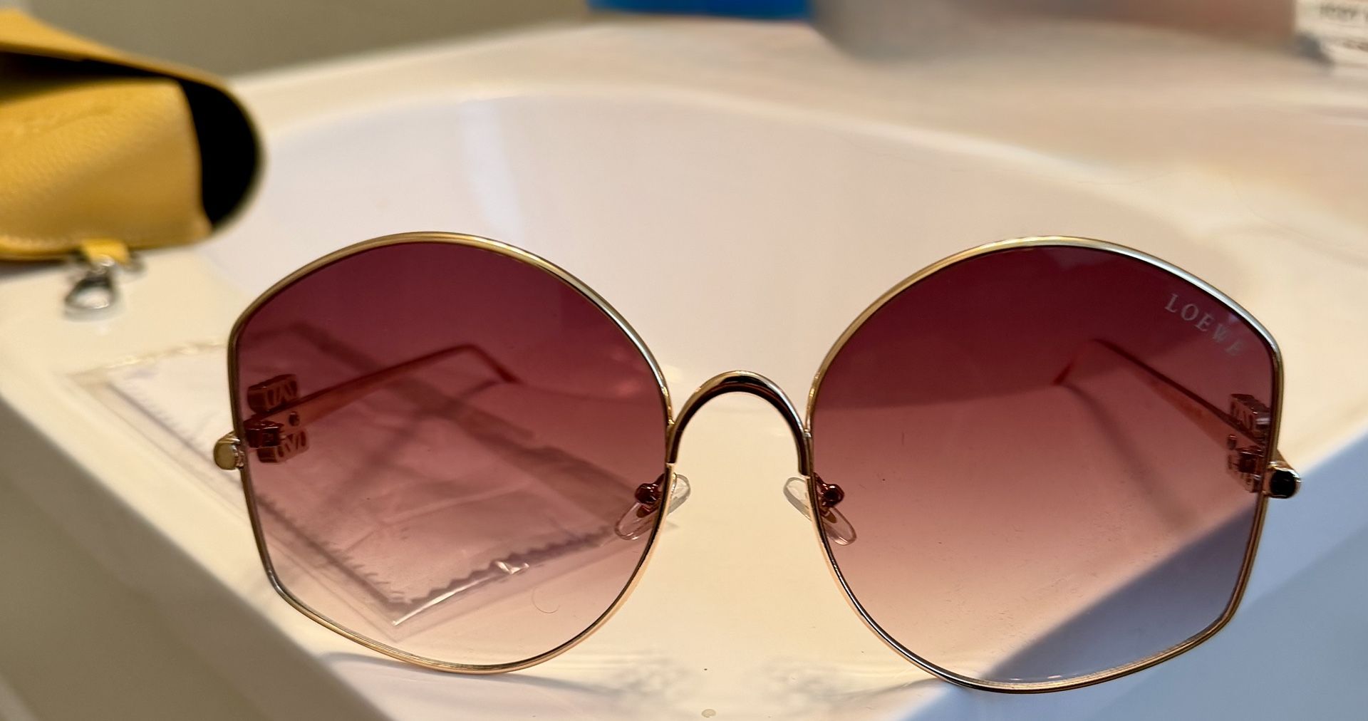Loewe Unisex Sunglasses (NEW)
