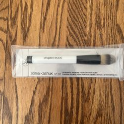 Sonia Kashuk Foundation Brush