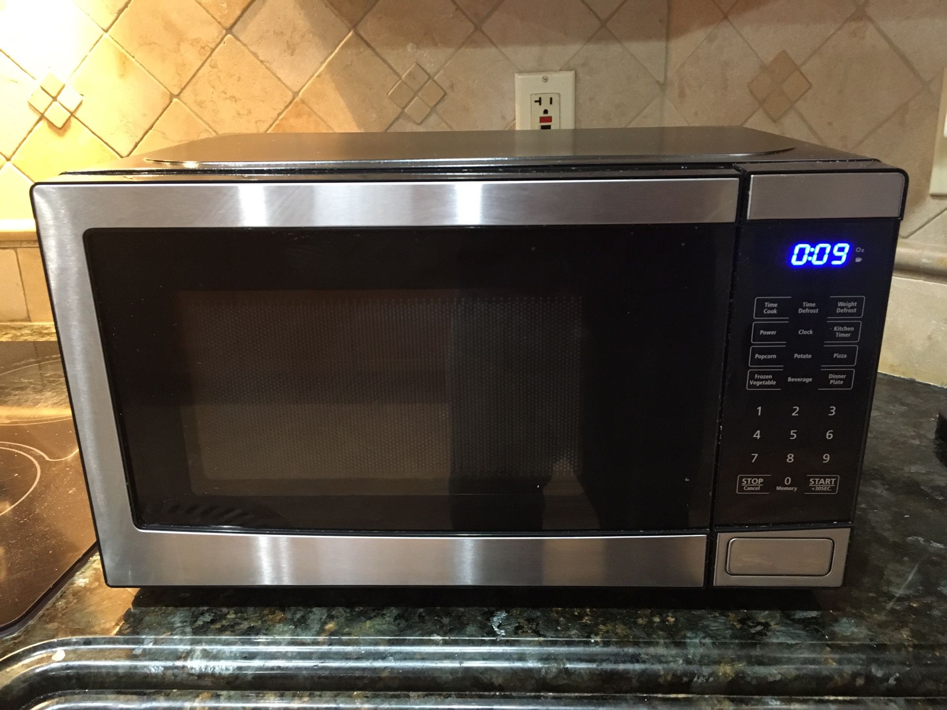 Microwave Oven