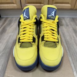 Air Jordan 4 Retro Lightning Size 10.5M