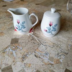Lenore Classic Rose Fine China Creamer and Sugar Bowl Set