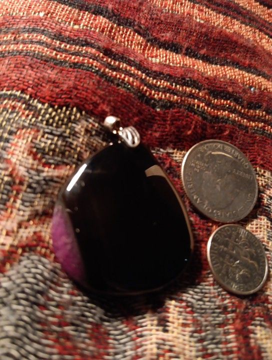 Black / Purple Agate Pendant